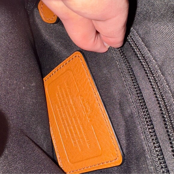 Authentic COACH Houston Flight Smooth Leather Tan Crossbody - Picture 5 of 5